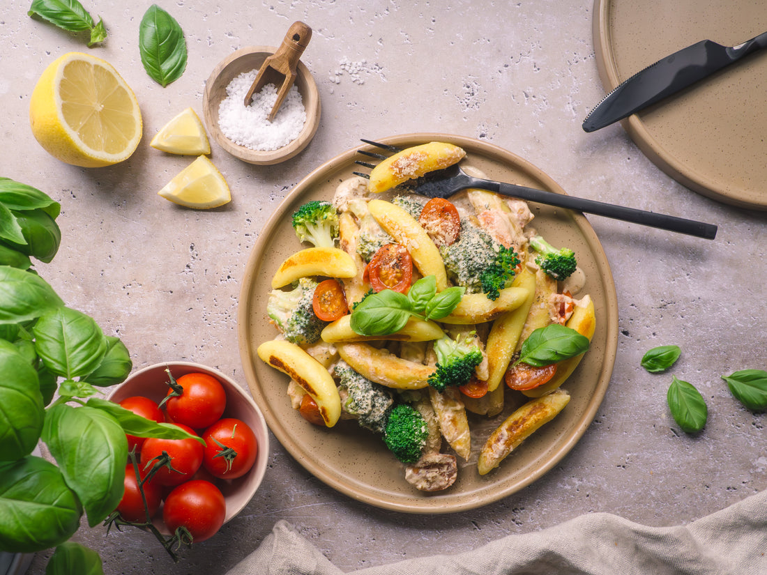 Schupfnudel-Pfanne mit Brokkoli und Tomaten: Einfach, vegan und unglaublich lecker!